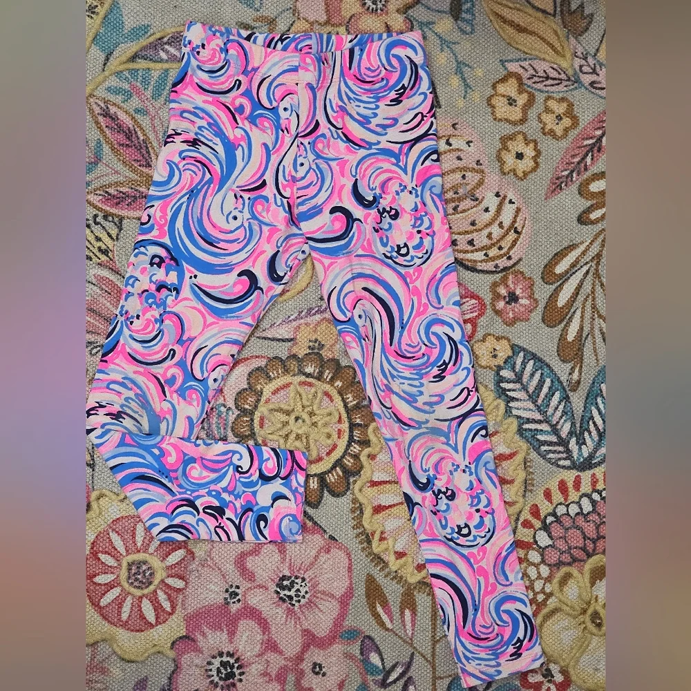 Like New Lilly Pulitzer Kid's Sz M Colorful Swirl Leggings